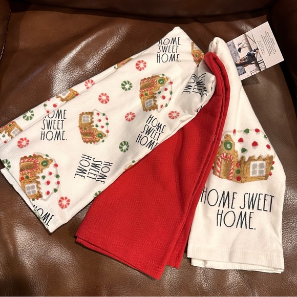 Rae Dunn HOME SWEET HOME Gingerbread House Set of 3 Kitchen Towels BRAND NEW! - Picture 1 of 1